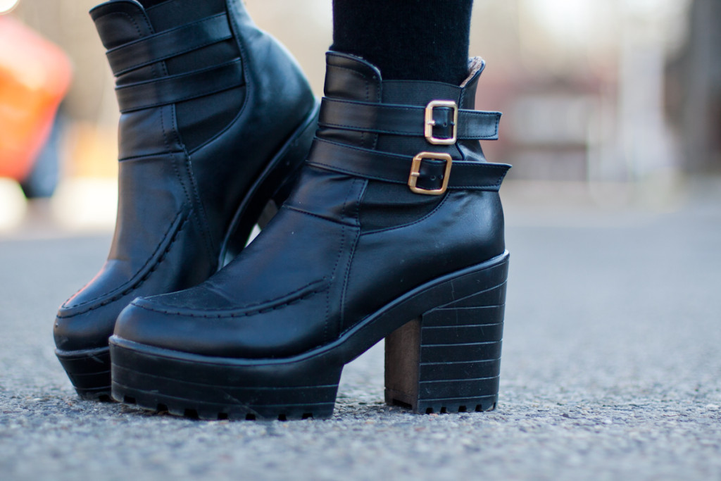 black boots chicwish