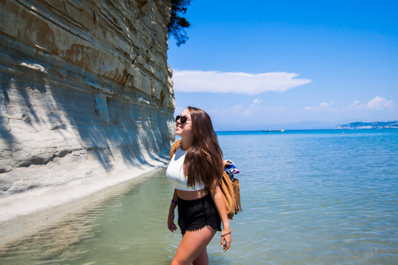 klify w grecji korfu