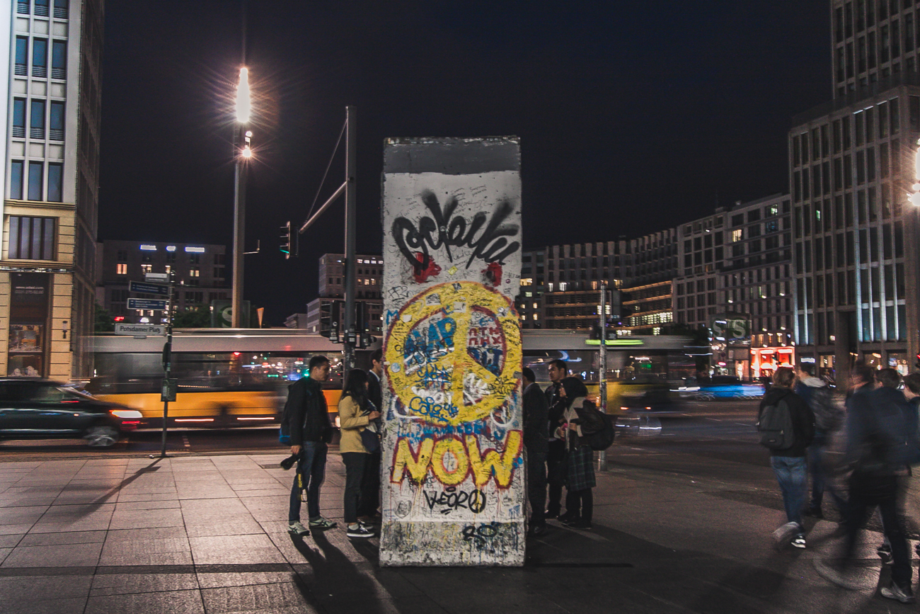 Berlin mur berliński na placu poczdamskim