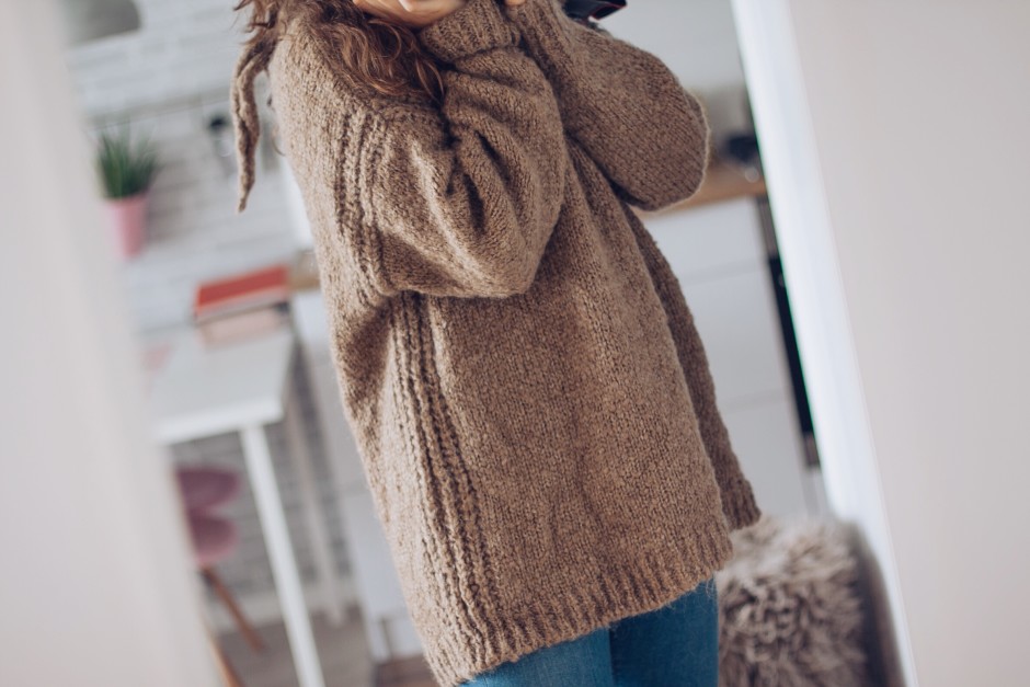 zimowy niezbędnik zakupowy ciepły sweter zara