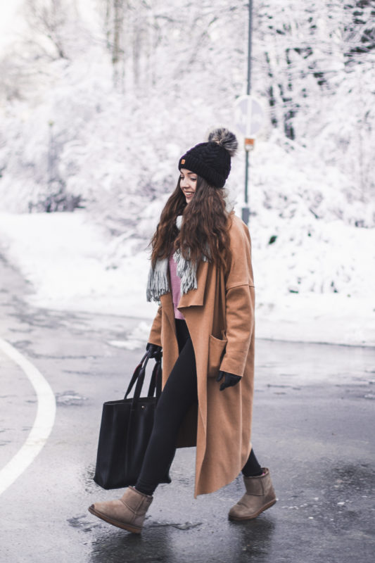 stylizacja z butami śniegowce emu