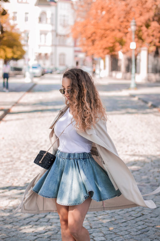 rozkloszowana spódnica jesień